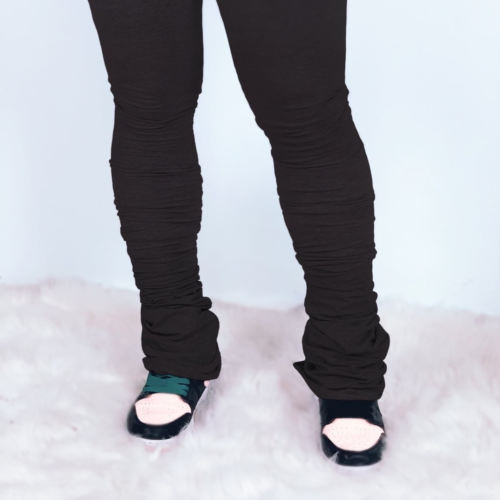 Black stacked leggings 🖤